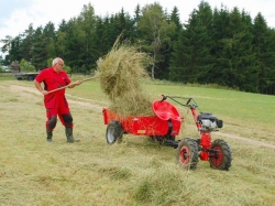 Malotraktor VARI IV a vozík VARI ANV 400 (motor HONDA GCV 160)