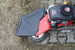 Ocelový zametací kartáč zámkové dlažby VARI B-35 VEDEX