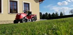 Zahradní traktor VARI RL 84 H