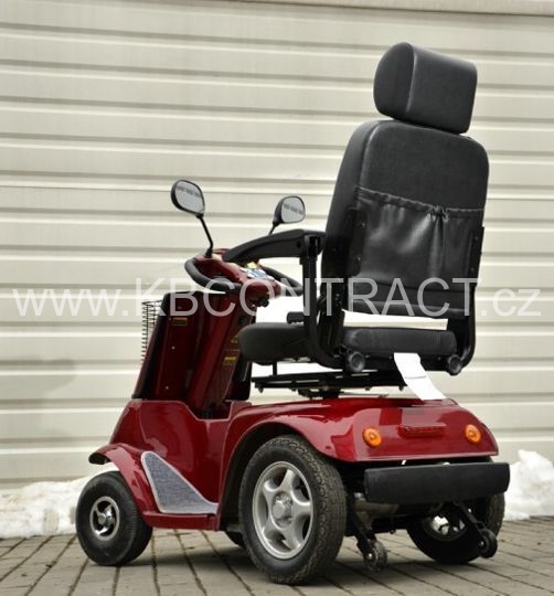 Elektrický invalidní vozík pro seniory SELVO 4800